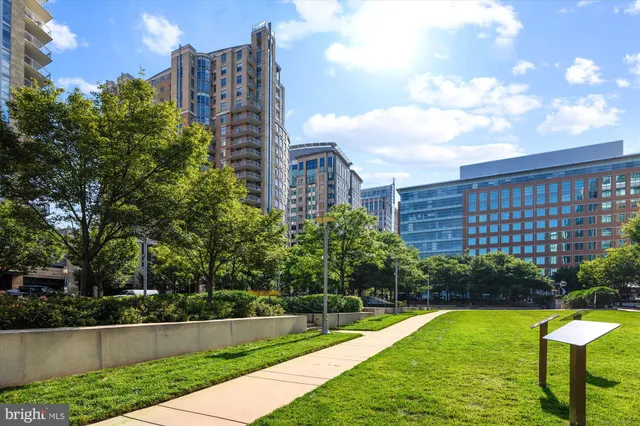 $3,500 | 11200 Reston Station Boulevard, Unit 306, Reston, VA 20190