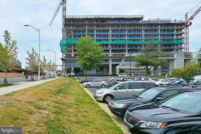 $3,500 | 11200 Reston Station Boulevard, Unit 306, Reston, VA 20190