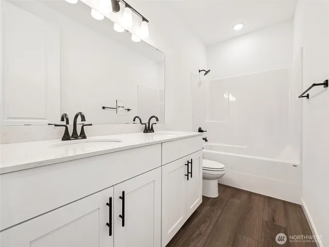 $749,990 | 20210 150th Street East, Unit 603, Bonney Lake, WA 98391