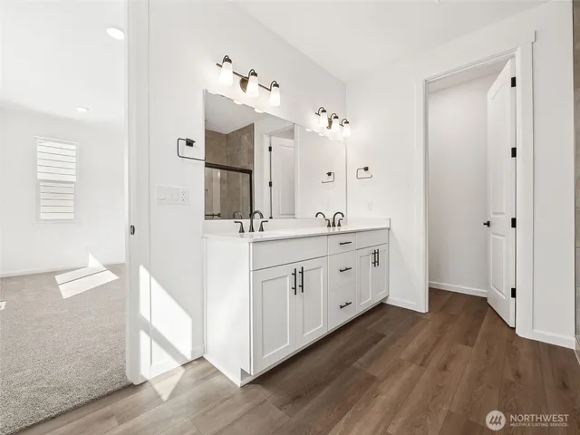 $749,990 | 20210 150th Street East, Unit 603, Bonney Lake, WA 98391