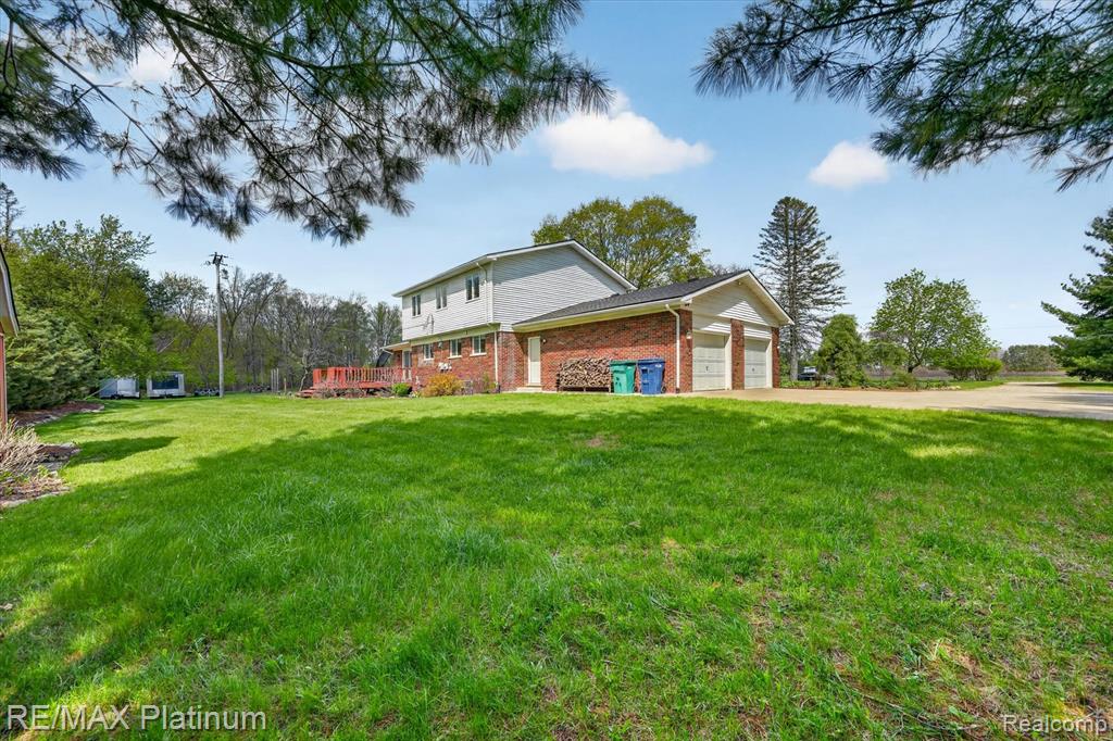 7687 Parshallville Road Fenton, MI 48430 - Photo 47 of 50