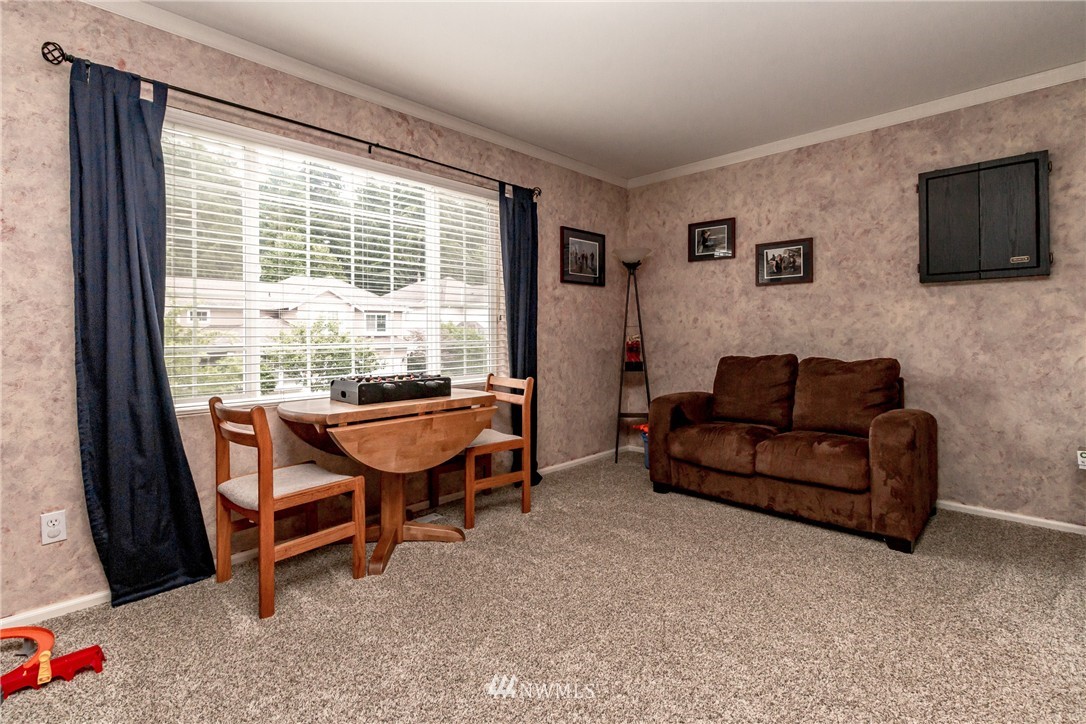 27341 Maple Ridge Way Southeast Maple Valley, WA 98038 - Photo 19 of 25