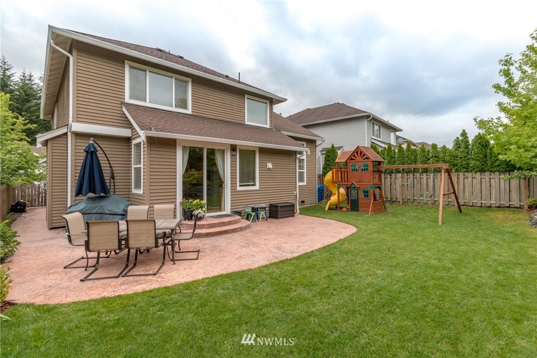 27341 Maple Ridge Way Southeast Maple Valley, WA 98038 - Photo 23 of 25