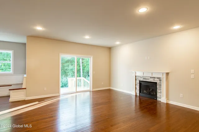 $656,145 | 24 Hunter Court, Ballston Spa, NY 12020