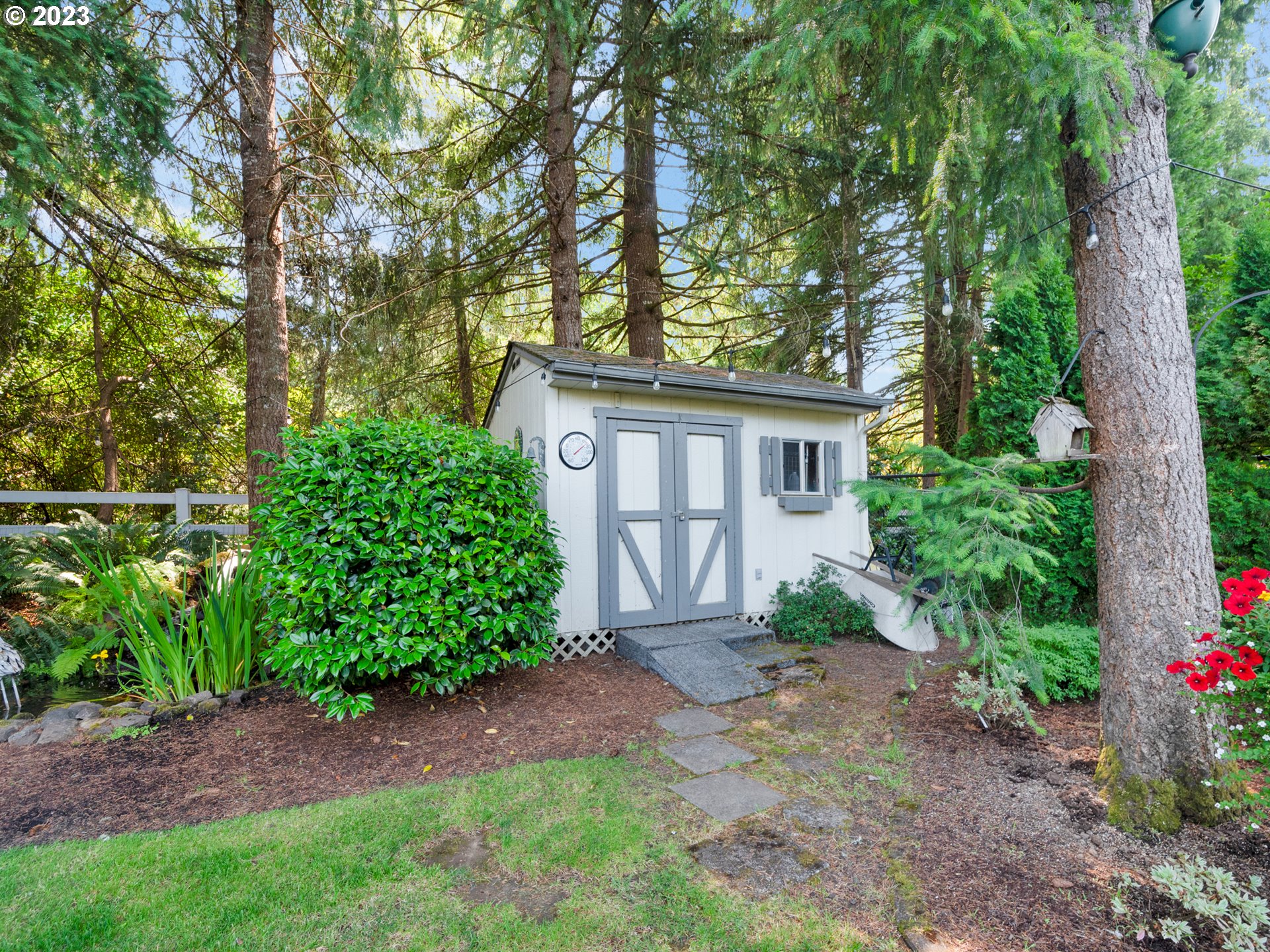 41620 Madrone Street Springfield, OR 97478 - Photo 31 of 48 Tool Shed