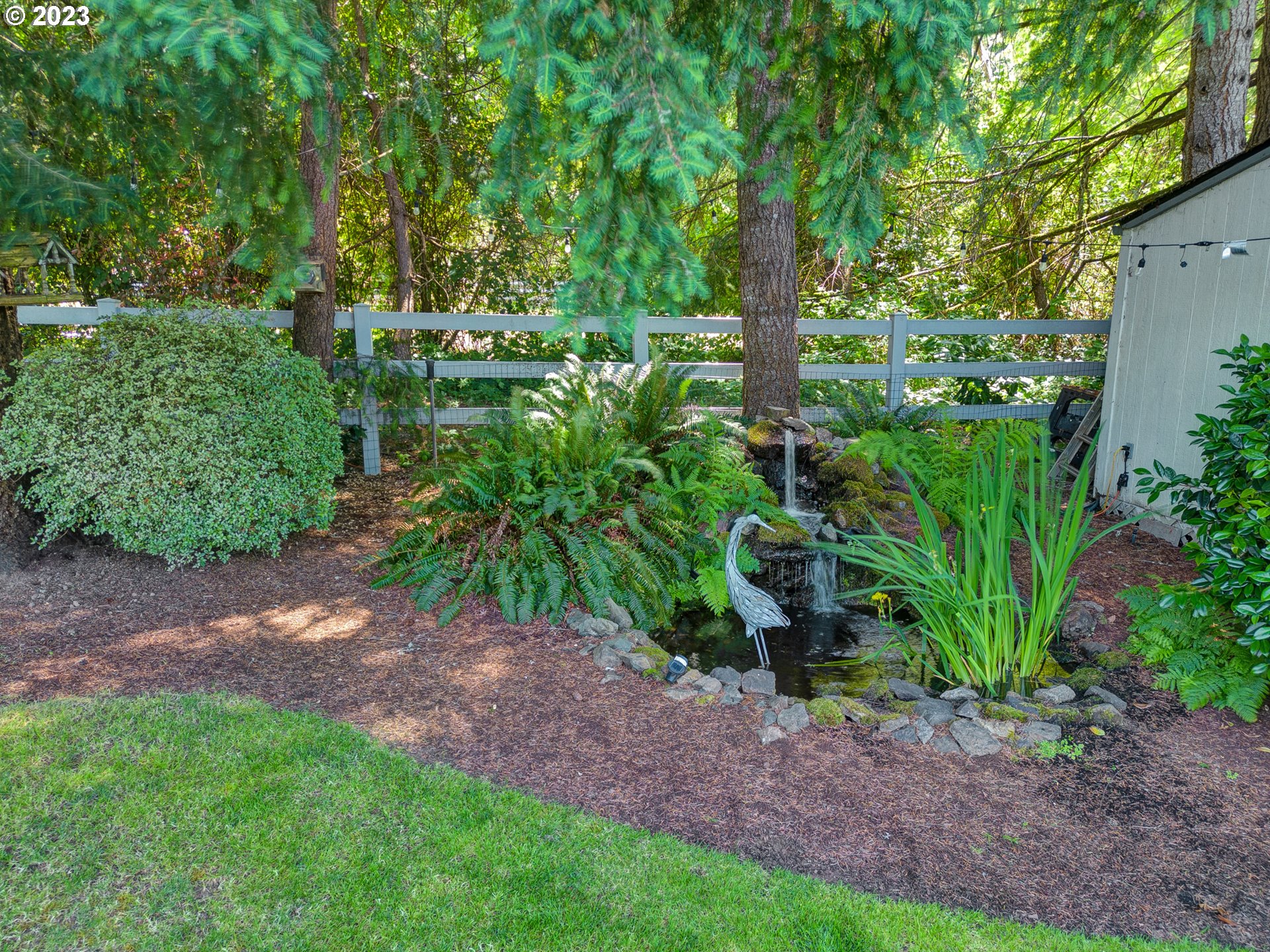 41620 Madrone Street Springfield, OR 97478 - Photo 32 of 48 Pond