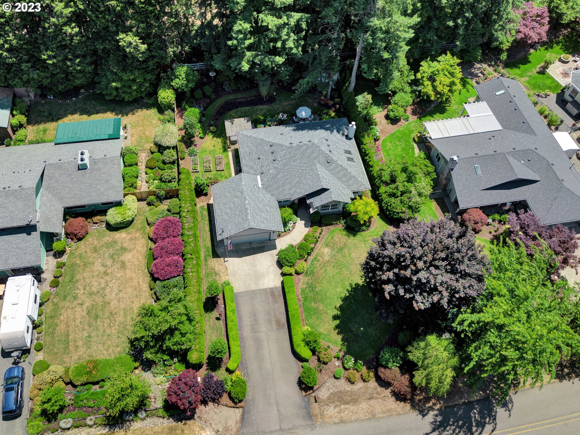 41620 Madrone Street Springfield, OR 97478 - Photo 40 of 48 Drone View/UAV