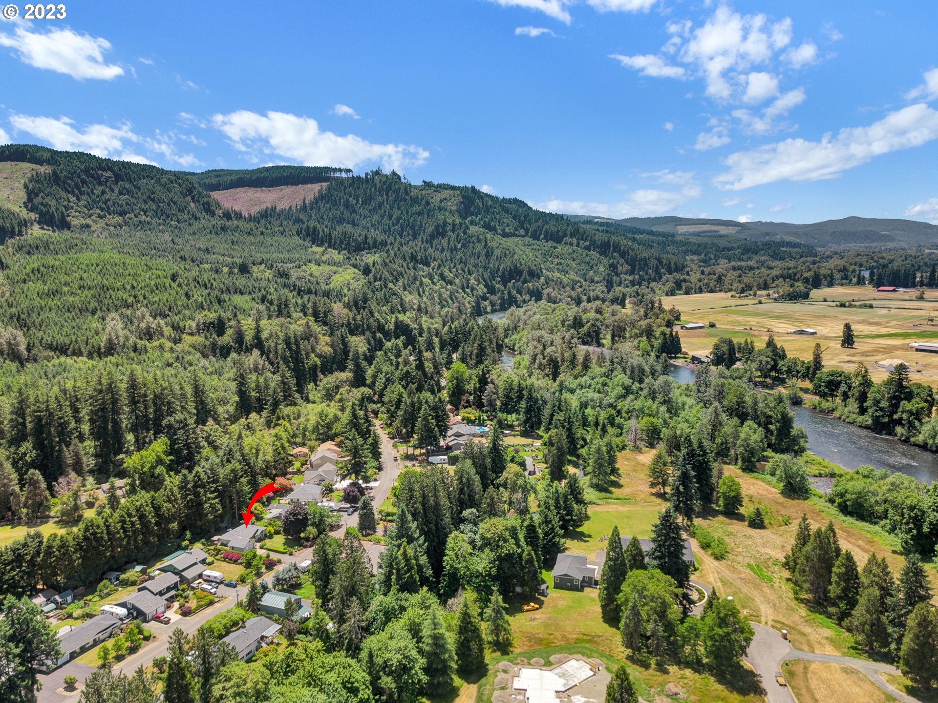 41620 Madrone Street Springfield, OR 97478 - Photo 43 of 48 Drone View/UAV