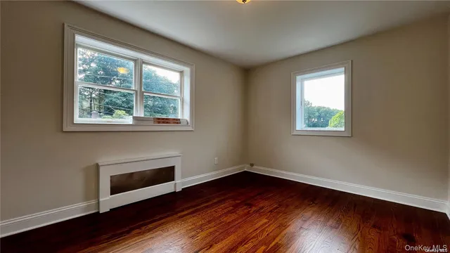 $4,000 | 117 Summers Street, Oyster Bay, NY 11771