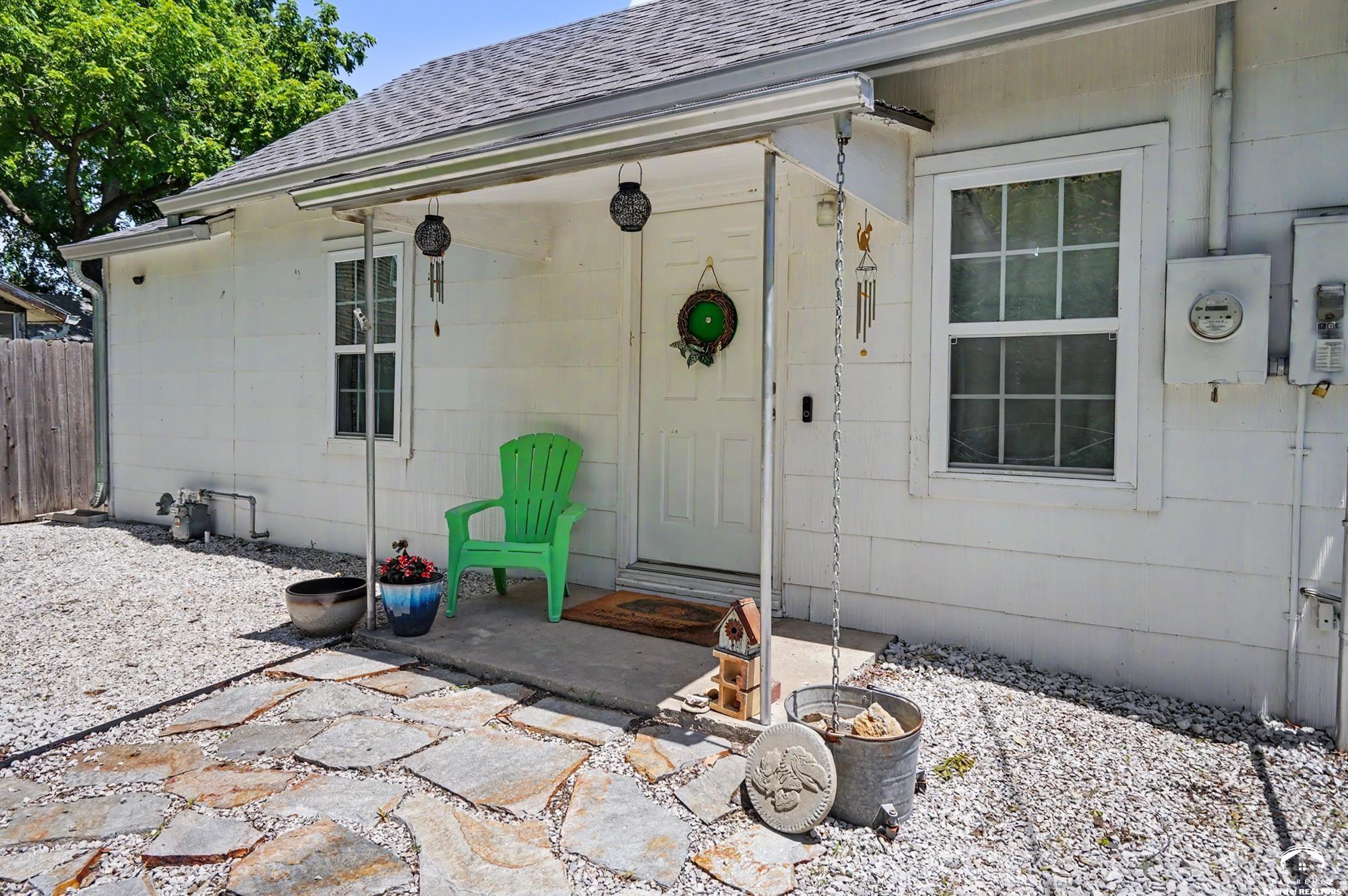630 North 5th Street Lawrence, KS 66044 - Photo 5 of 40