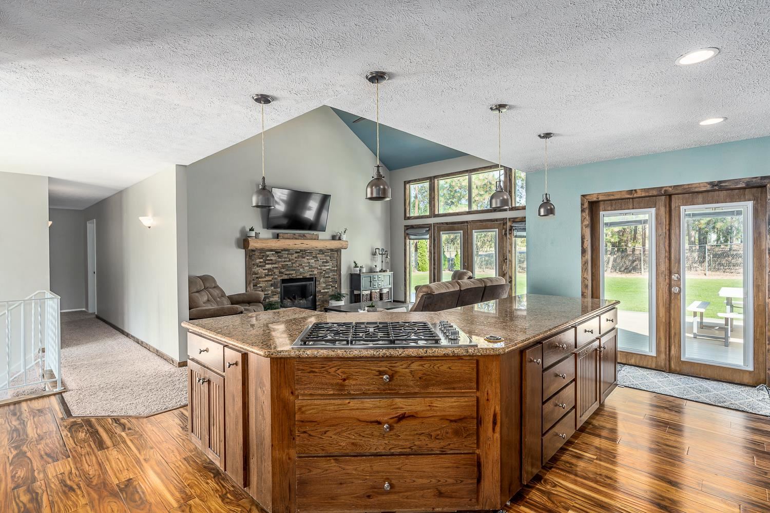 17818 North Larry Lane Colbert, WA 99005 - Photo 9 of 44 Gallery Image 9