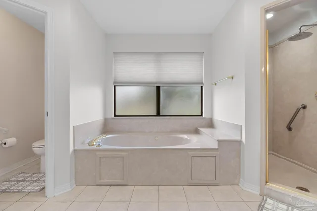 $594,000 | 2640 Masters Boulevard, Navarre, FL 32566