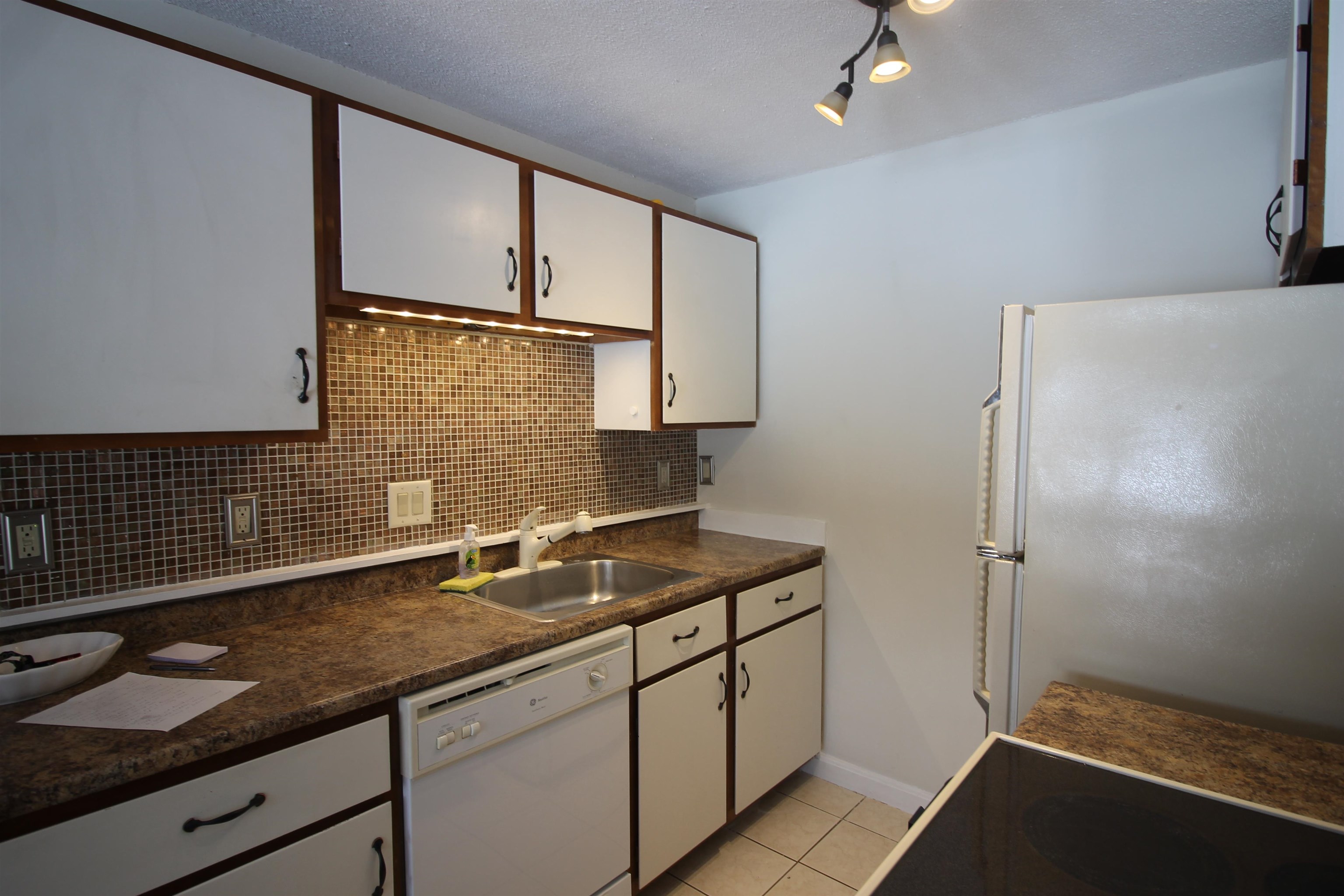 21 Overlook Road, Unit 1 Campton, NH 03223 - Photo 12 of 20