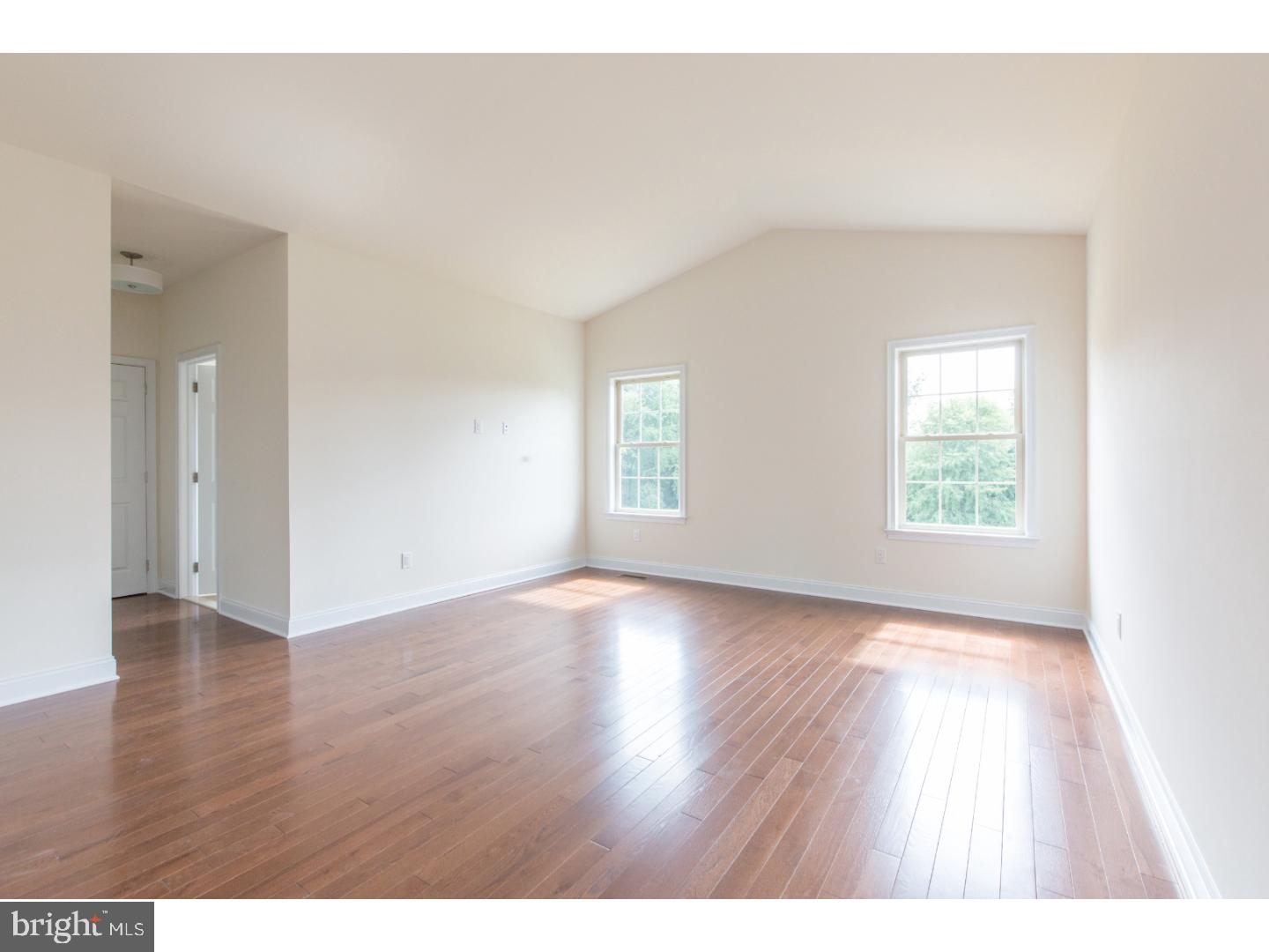 13107 Worthington Road Philadelphia, PA 19116 - Photo 16 of 25 Master Bedroom