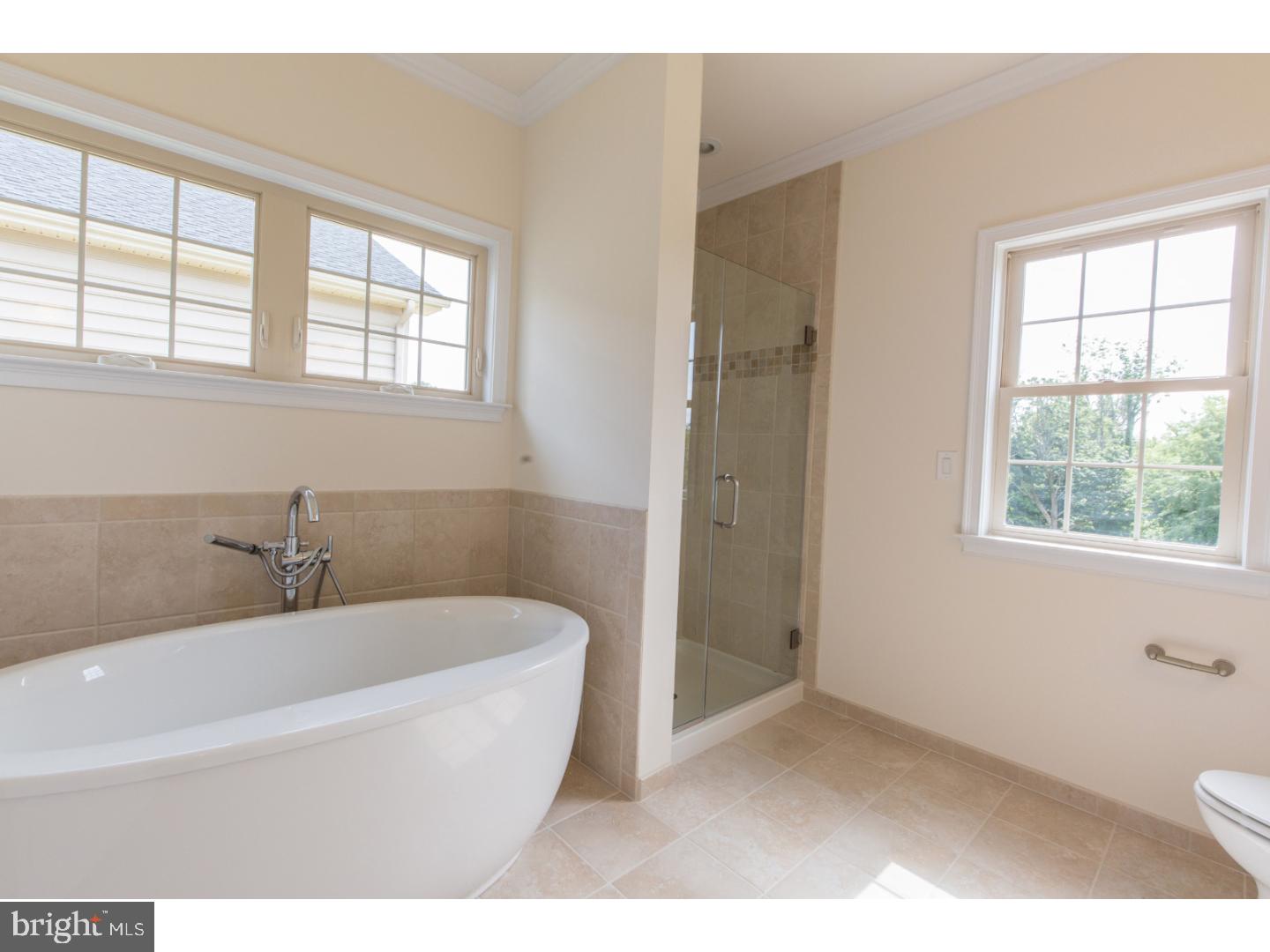 13107 Worthington Road Philadelphia, PA 19116 - Photo 20 of 25 Master Bathroom