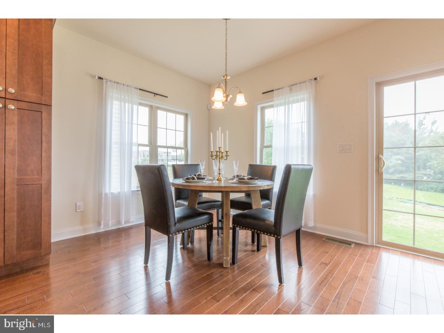 13107 Worthington Road Philadelphia, PA 19116 - Photo 10 of 25 Breakfast Room