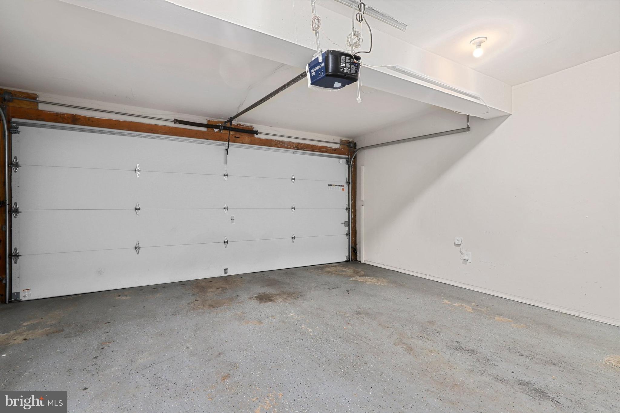 2177 Shirlington Road Arlington, VA 22204 - Photo 26 of 30