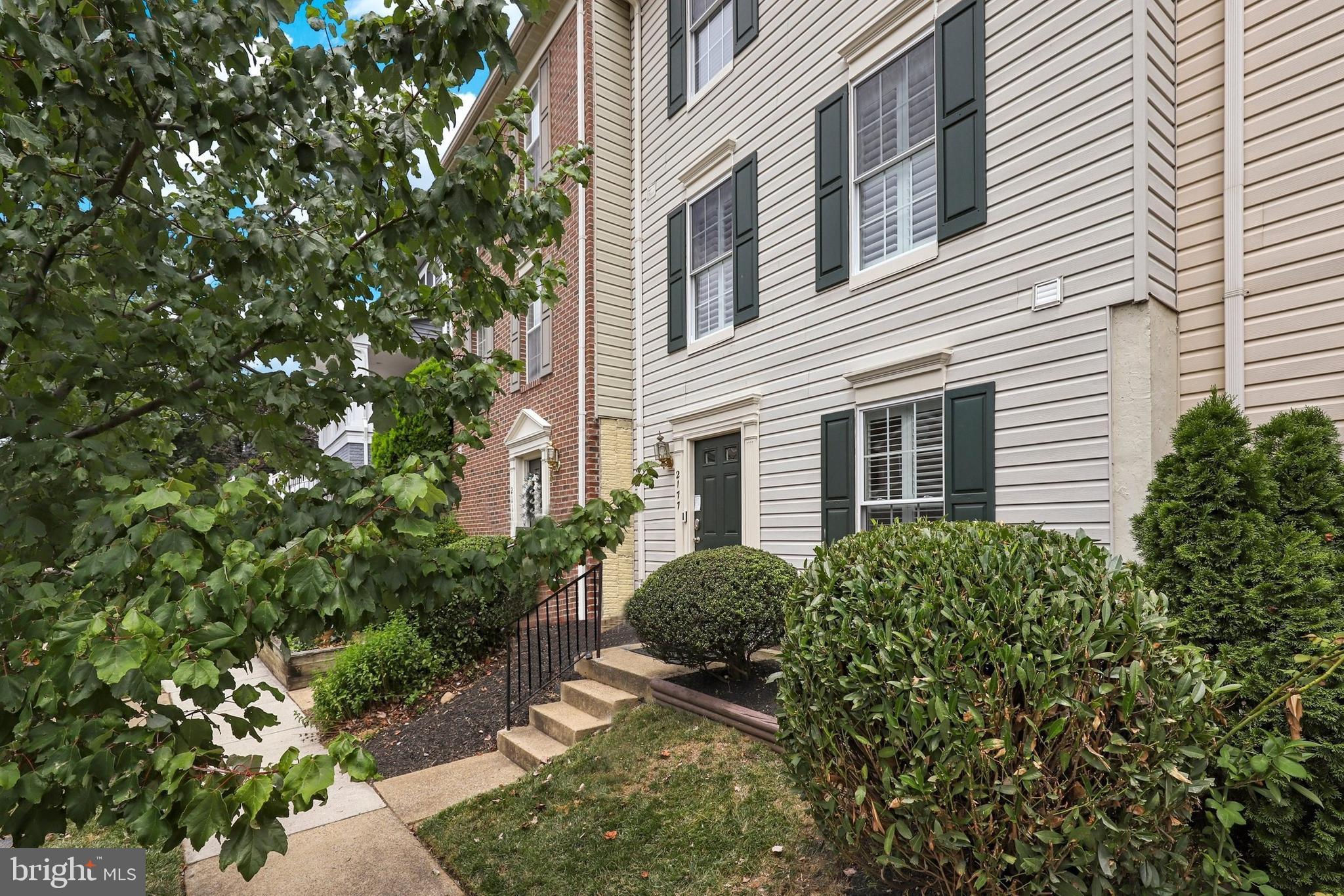 2177 Shirlington Road Arlington, VA 22204 - Photo 5 of 30