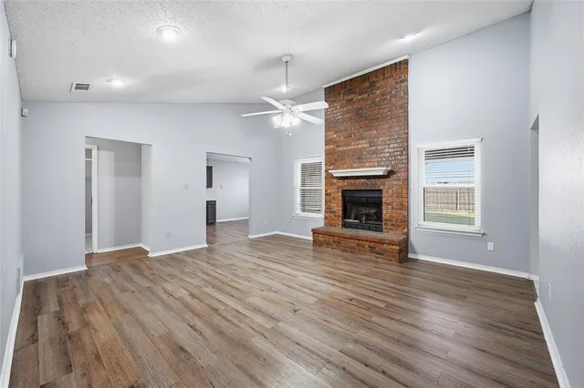 $2,250 | 6421 Fairview Drive, Watauga, TX 76148