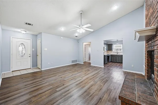 $2,250 | 6421 Fairview Drive, Watauga, TX 76148