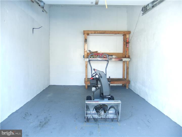 367 Wyndmoor Road Springfield, PA 19064 - Photo 24 of 25 Garage