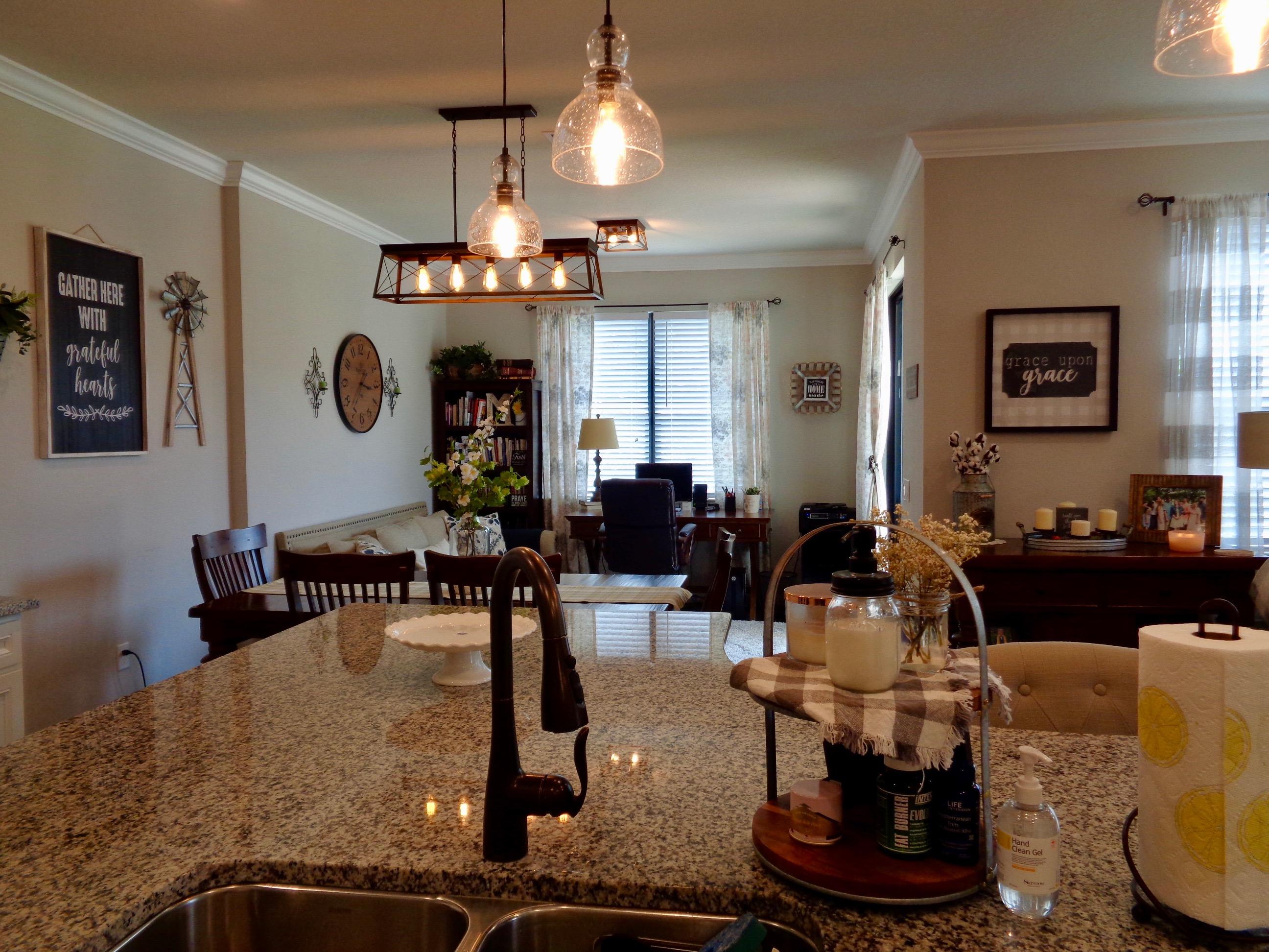 8335 Rearing Lane Lake Worth, FL 33467 - Photo 7 of 33 DSC00360