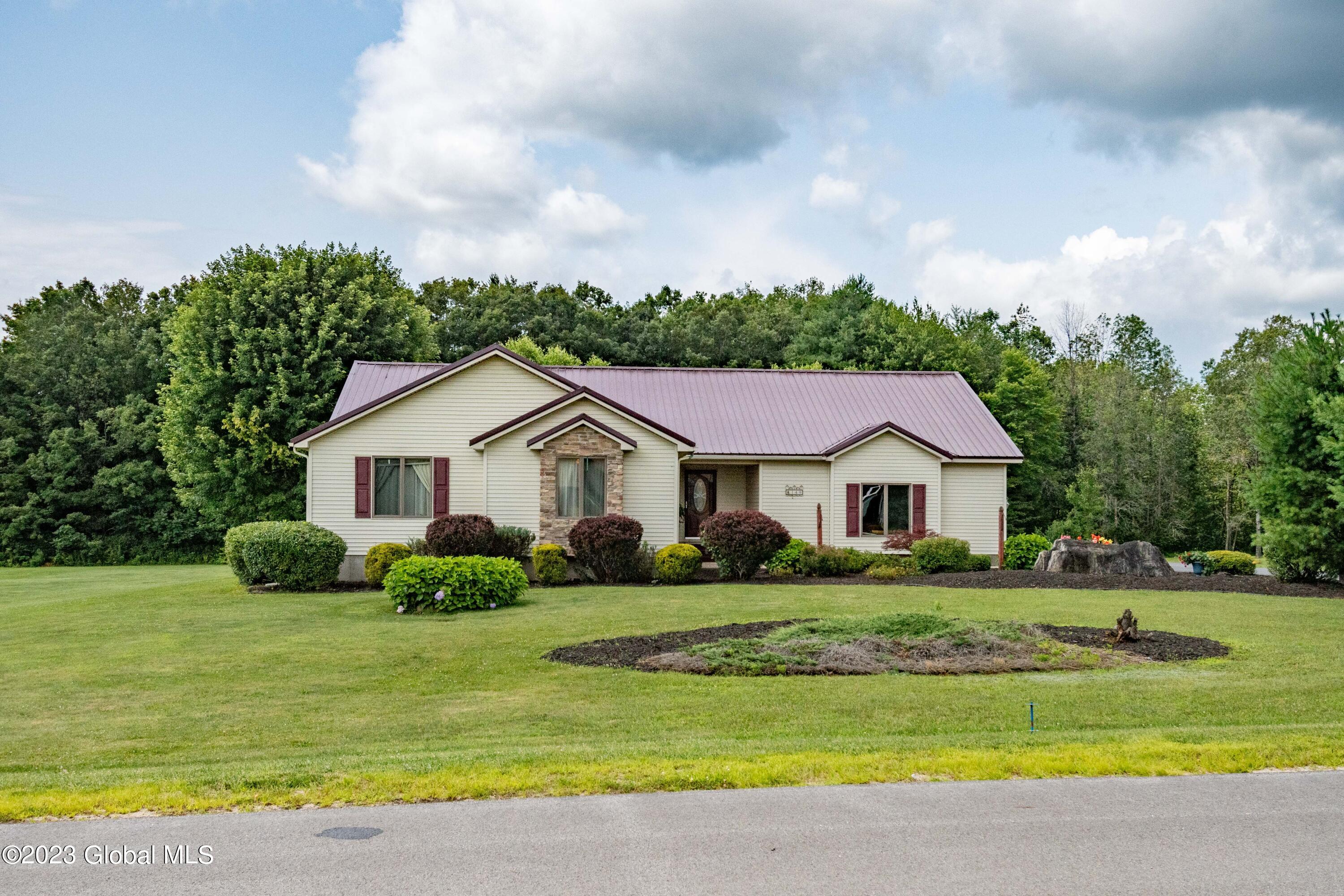 149 Eccles Drive Perth, NY 12086 - Photo 5 of 77 16-149 ECCLES DR