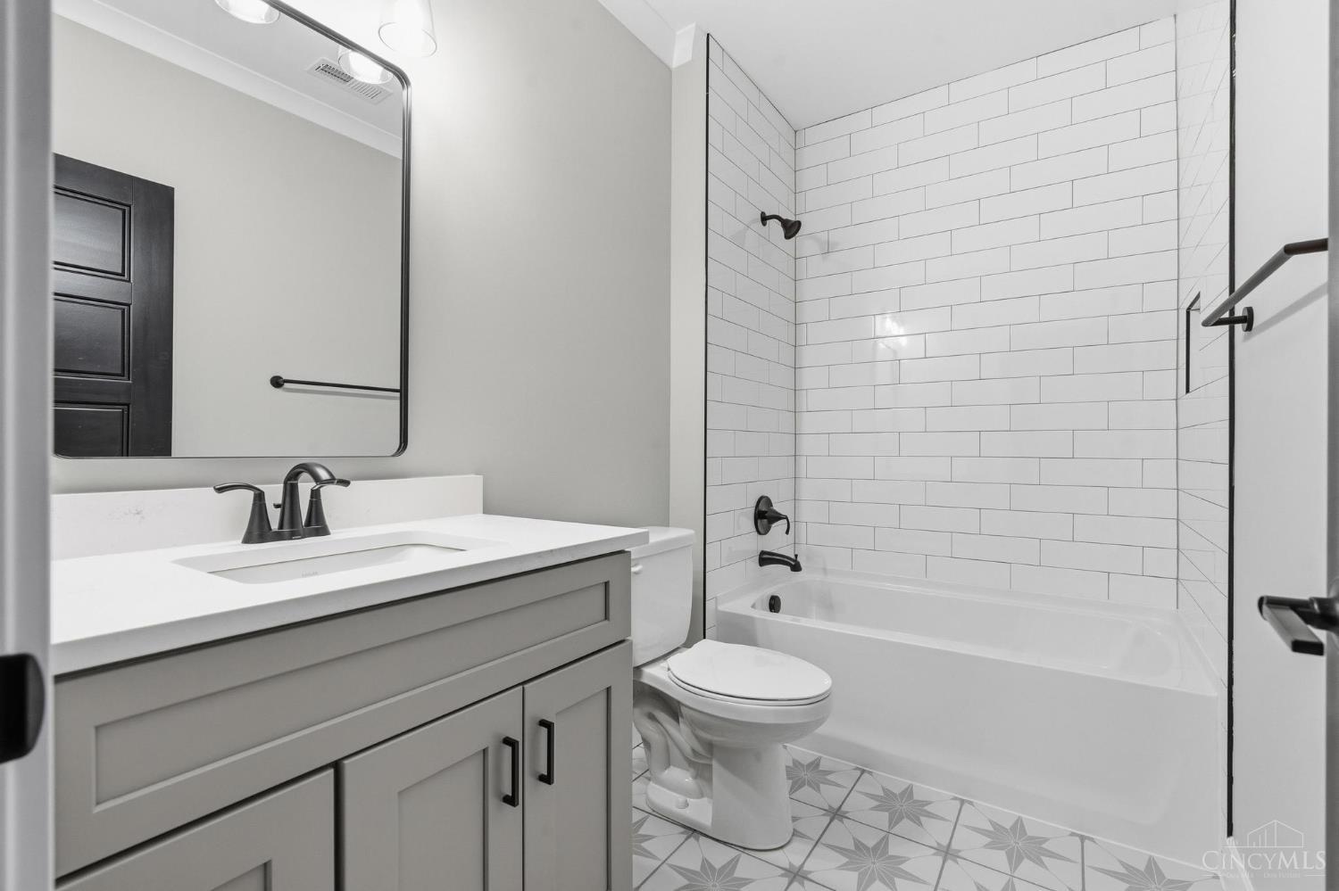 2729 Beal Road Franklin, OH 45005 - Photo 15 of 30 Upgraded Features shown. For illustrative purposes only.