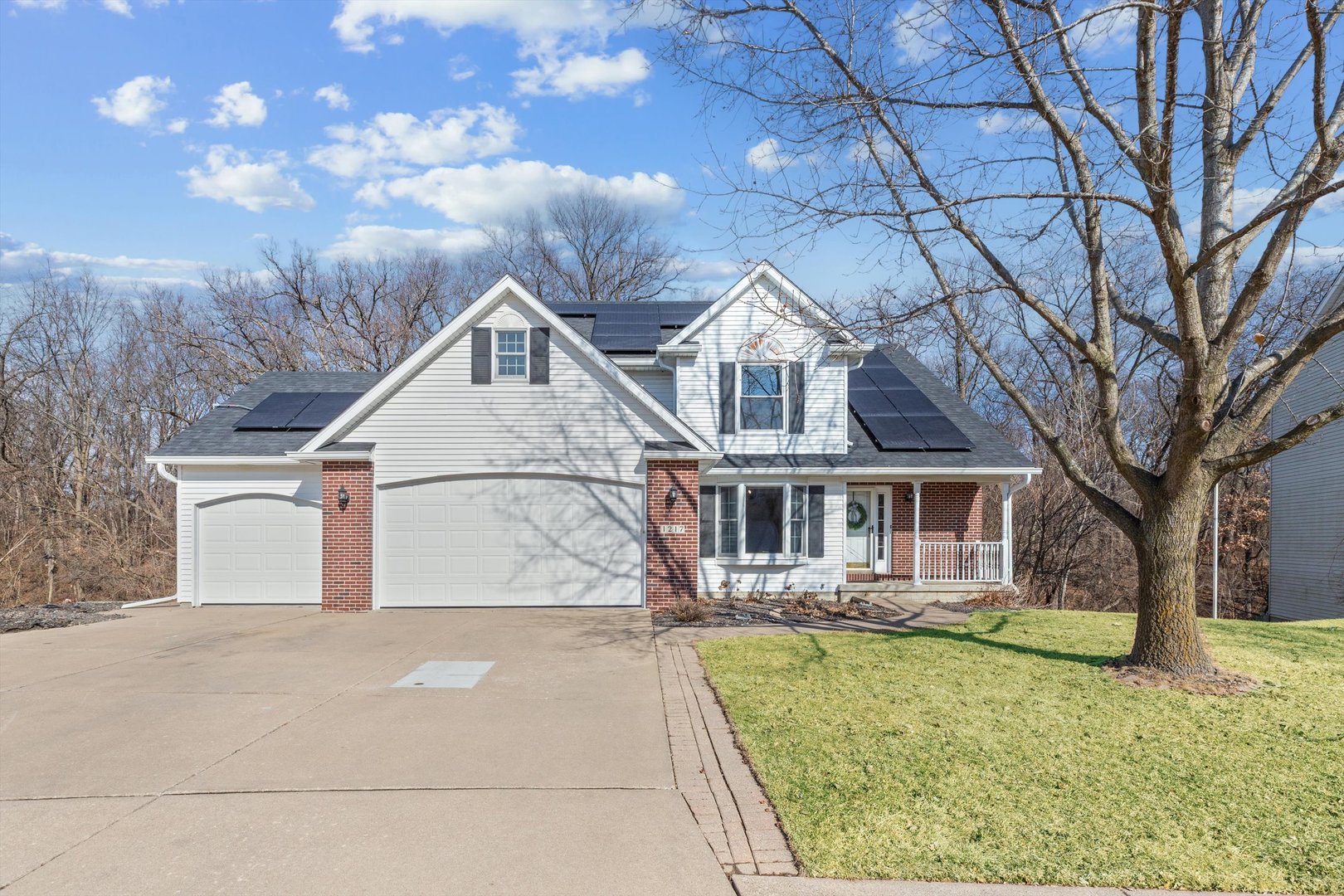 1217 28th Avenue Silvis, IL 61282 - Photo 1 of 46