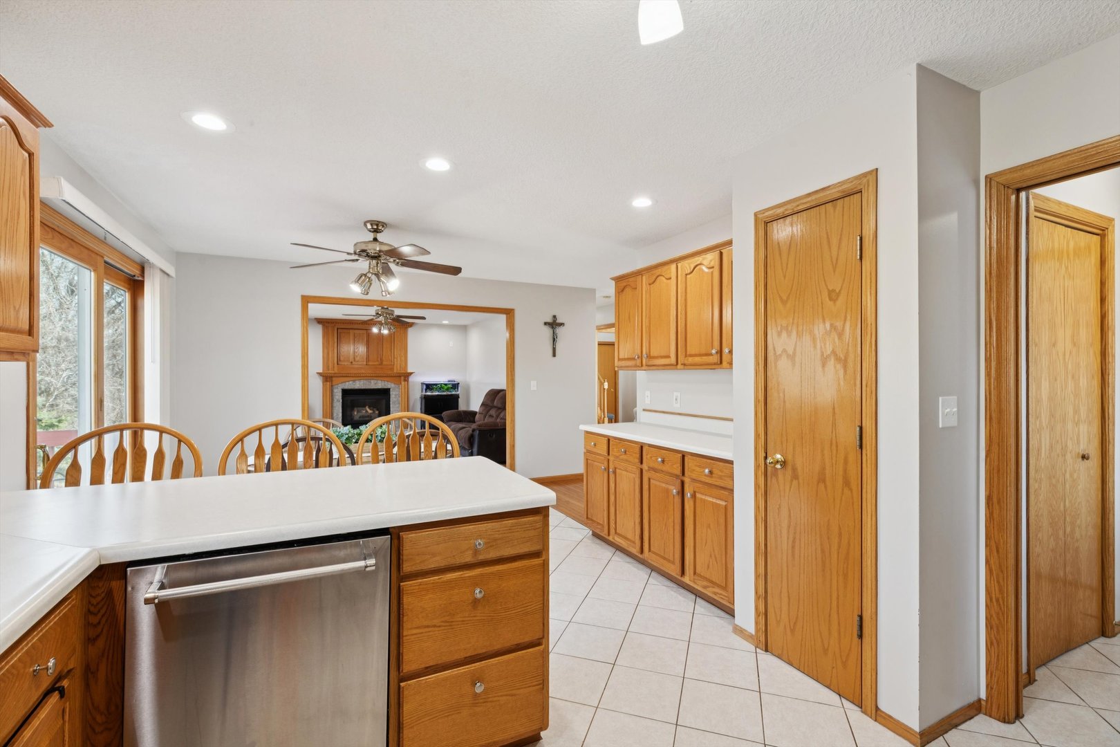 1217 28th Avenue Silvis, IL 61282 - Photo 15 of 46