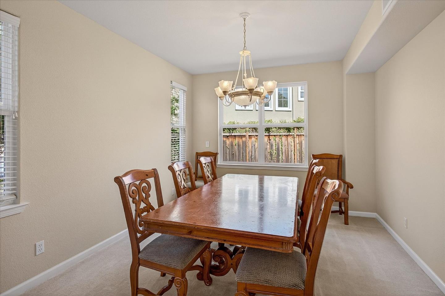 122 Piedmont Road Milpitas, CA 95035 - Photo 11 of 44