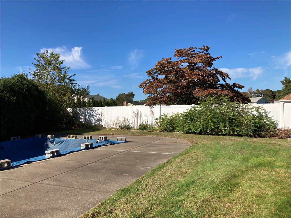 250 Ray Avenue Woonsocket, RI 02895 - Photo 19 of 19