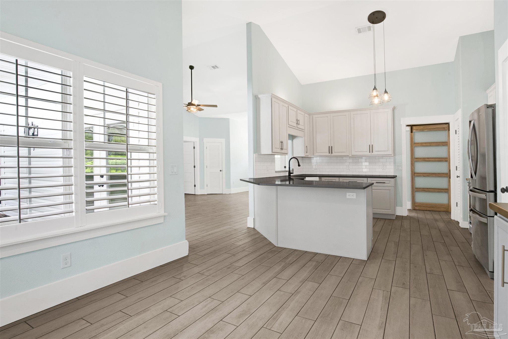 16660 Innerarity Point Road Pensacola, FL 32507 - Photo 21 of 54