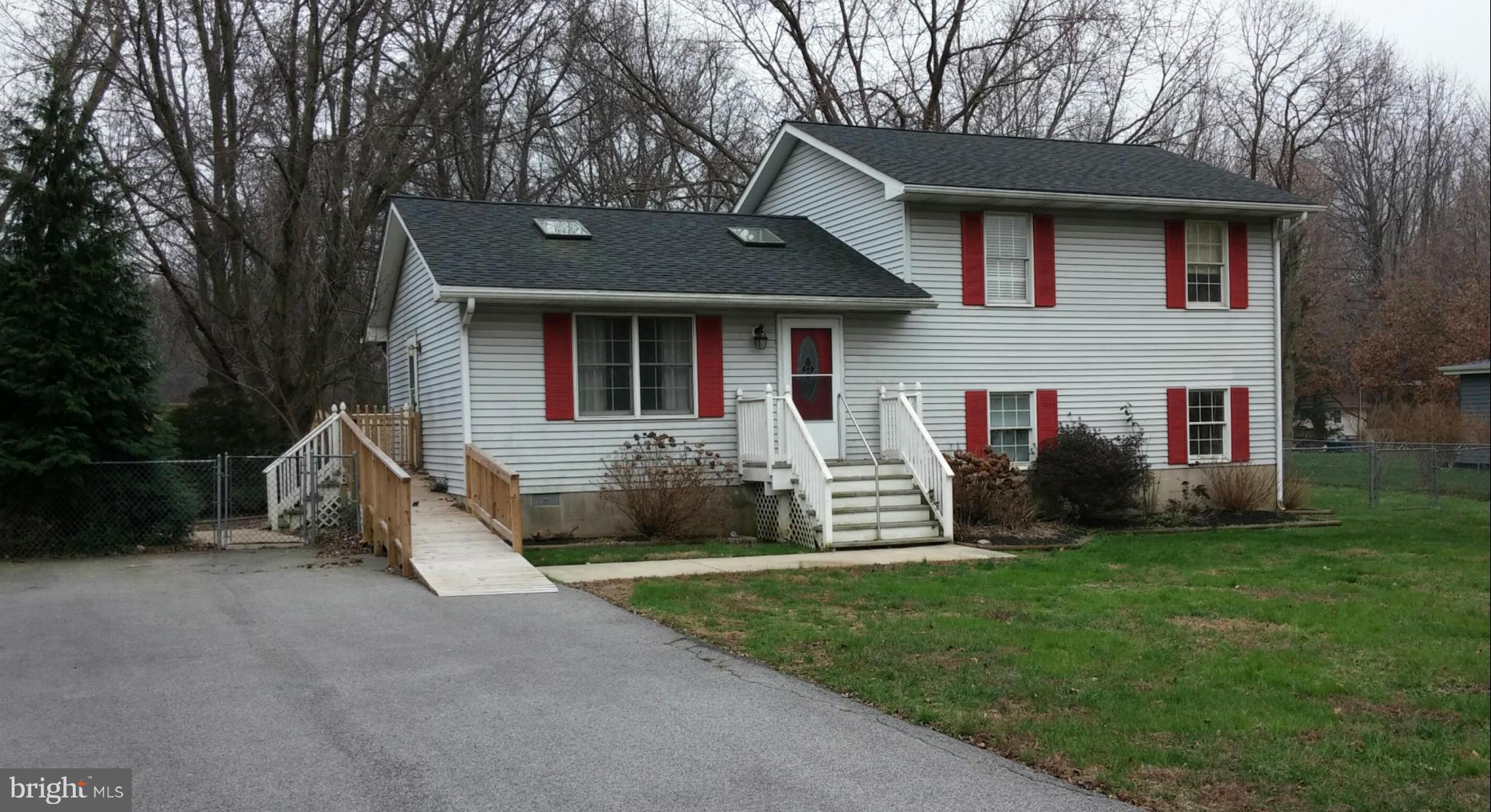 107 Tennessee Road Stevensville, MD 21666 - Photo 1 of 18 Exterior (Front)