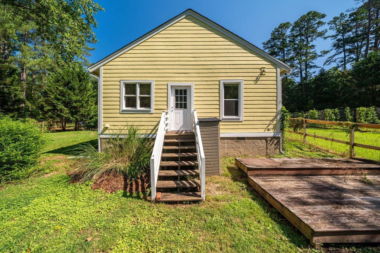 3403 Pickett Road Durham, NC 27705 - Photo 38 of 42 Exterior Back