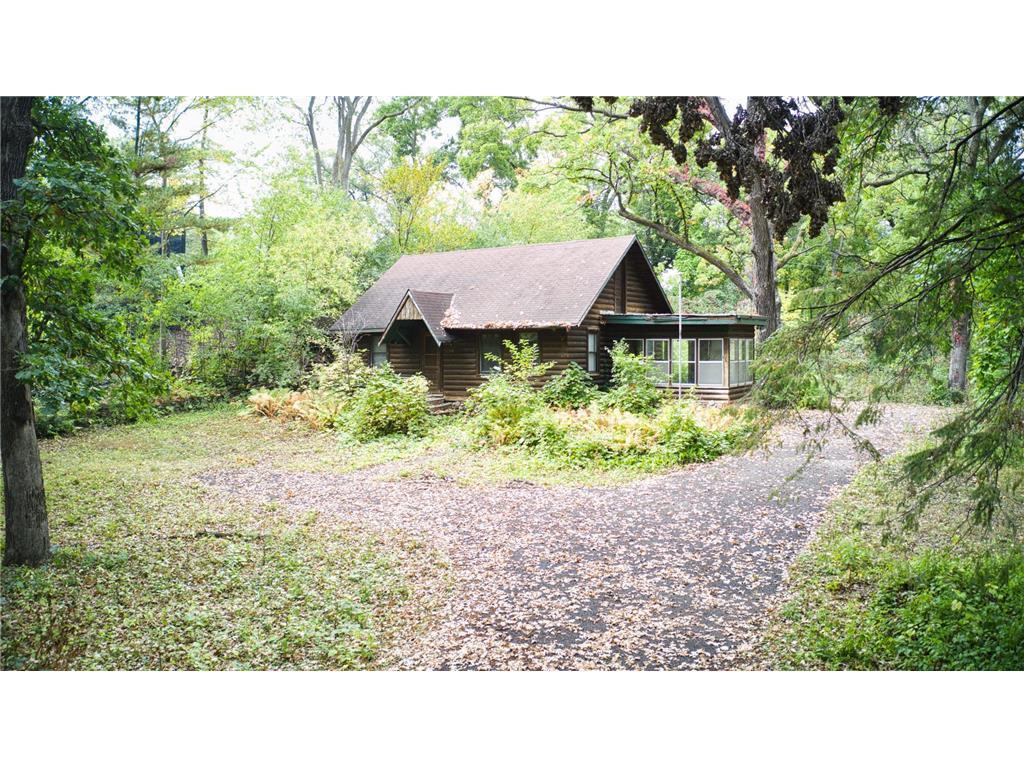 11300 Park Ridge Drive West Hopkins, MN 55305 - Photo 7 of 9