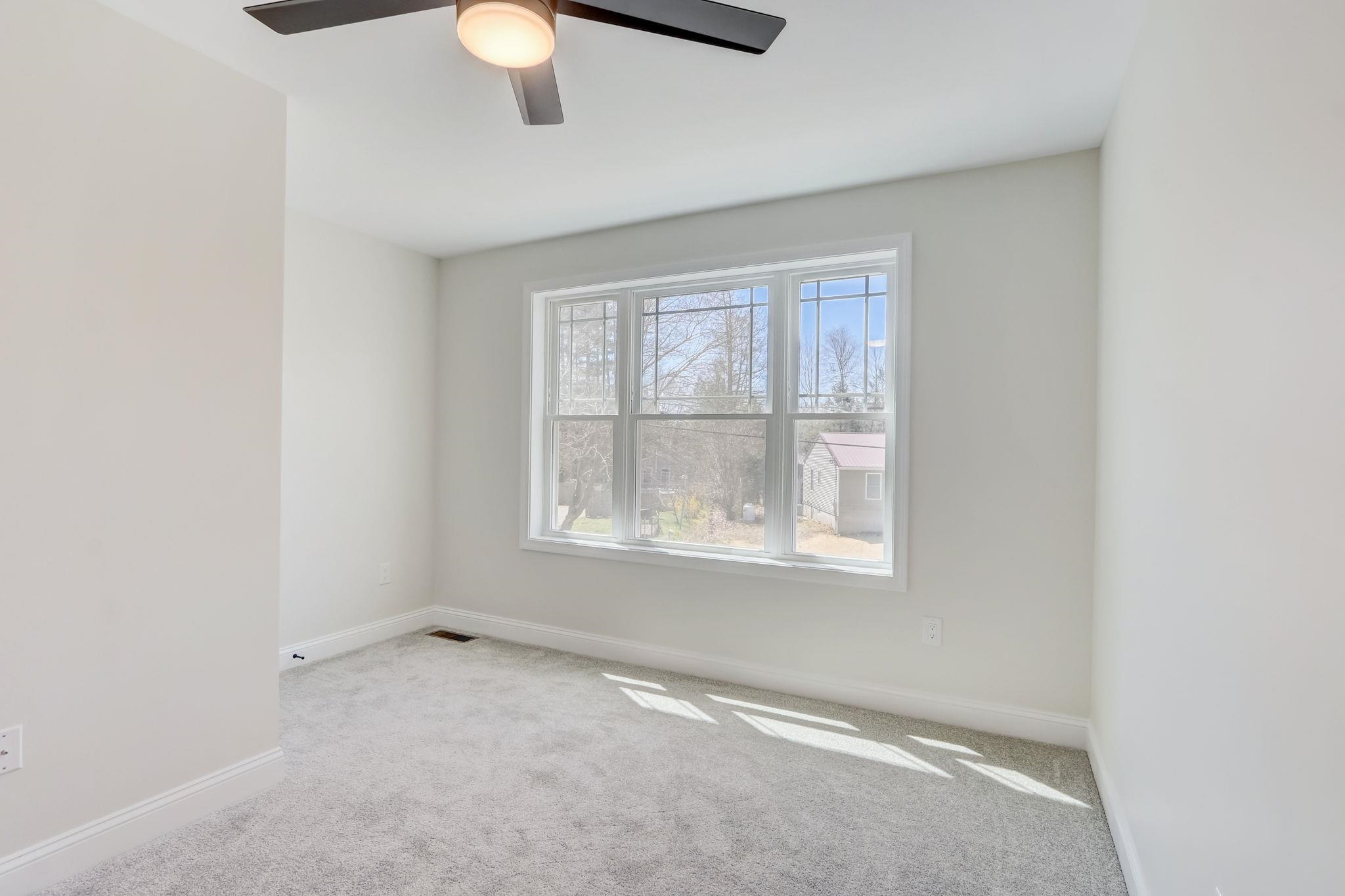 7 A Aruda Road Sandown, NH 03873 - Photo 19 of 40
