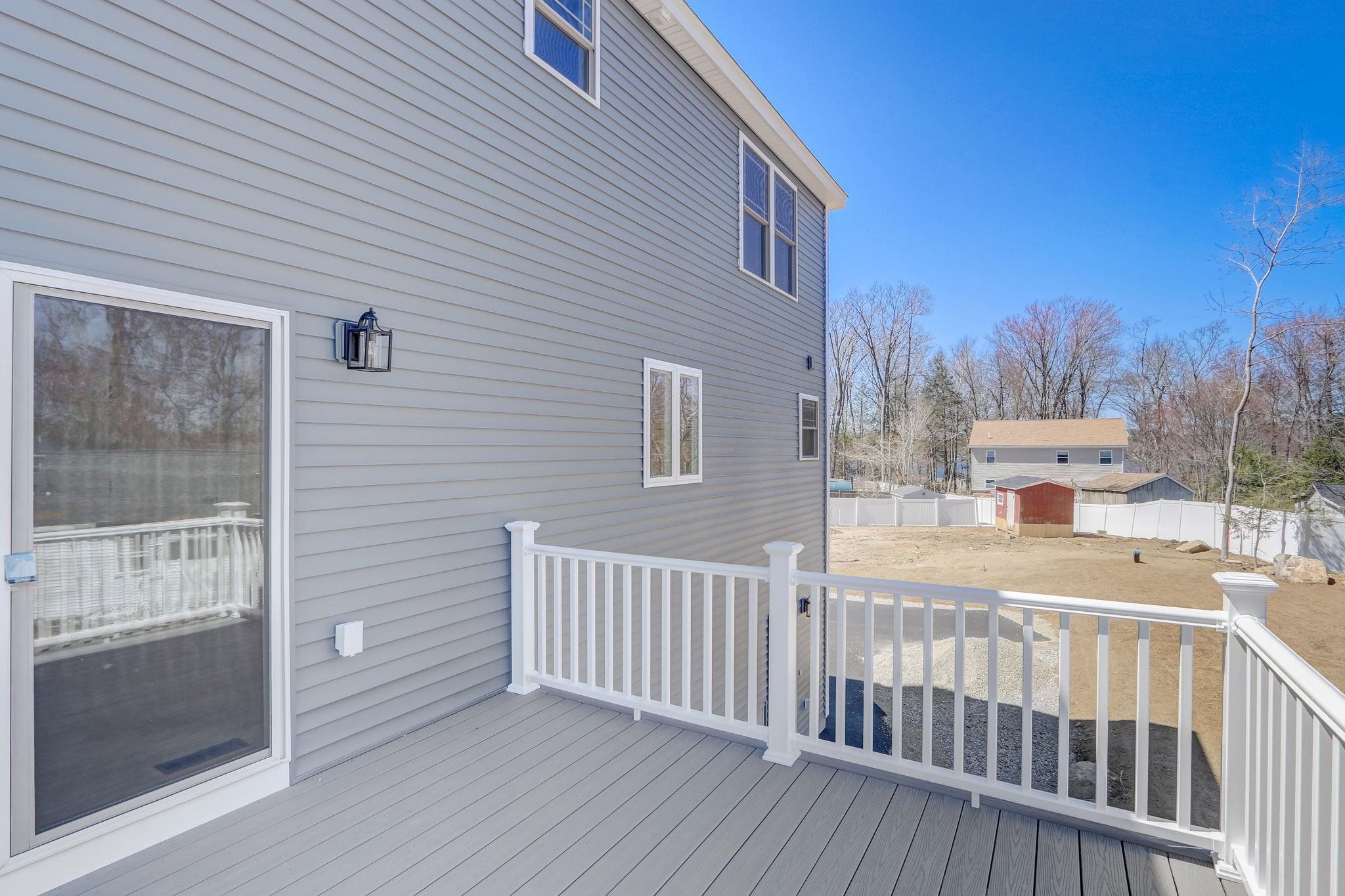 7 A Aruda Road Sandown, NH 03873 - Photo 23 of 40