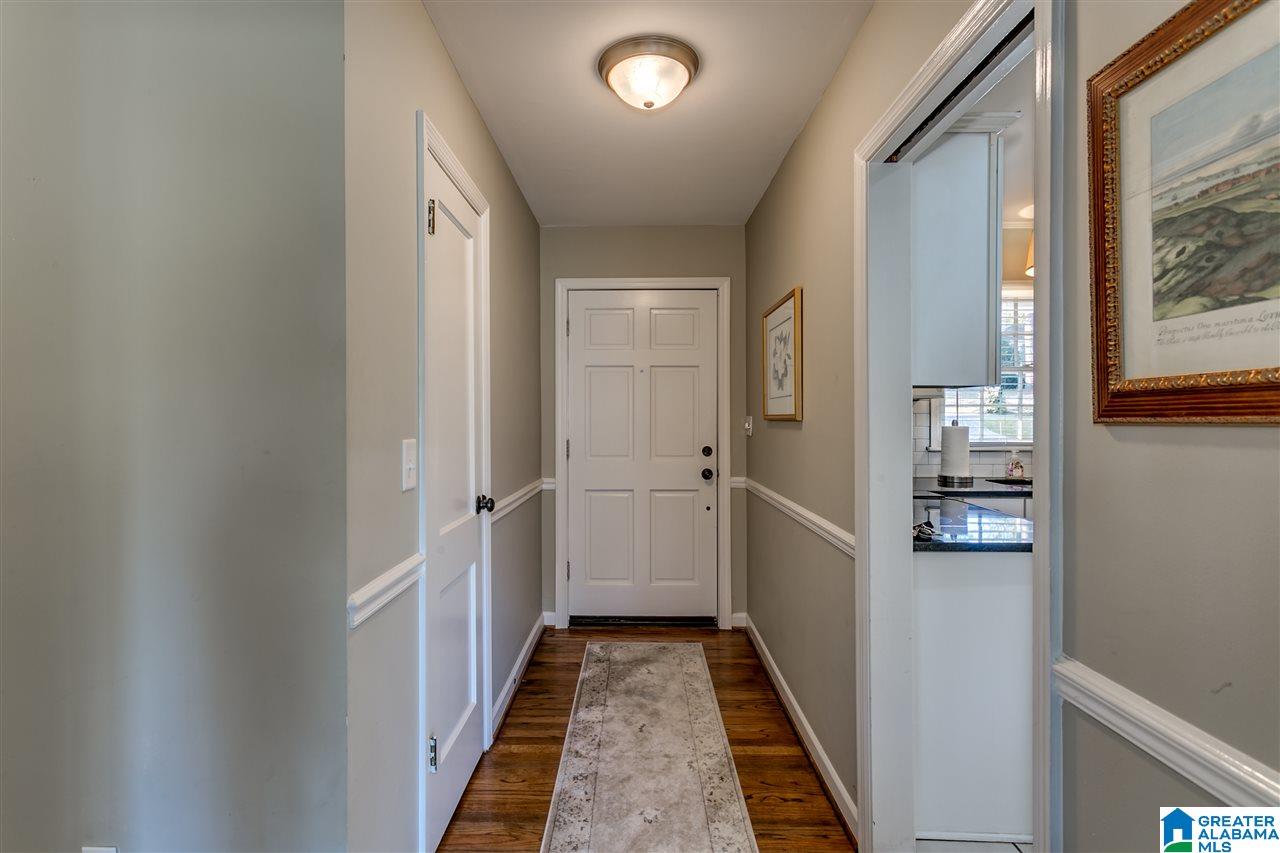 4237 Warren Road Birmingham, AL 35213 - Photo 4 of 37