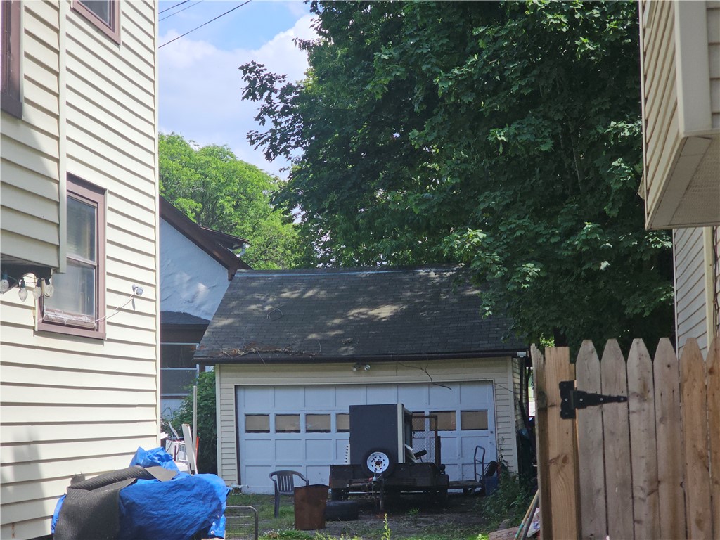 1818 St Paul Street Rochester, NY 14621 - Photo 3 of 6
