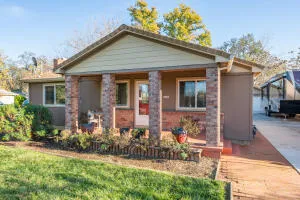 $360,000 | 2385 Alexander Avenue, Anderson, CA 96007