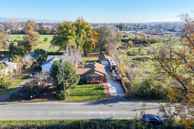 $360,000 | 2385 Alexander Avenue, Anderson, CA 96007