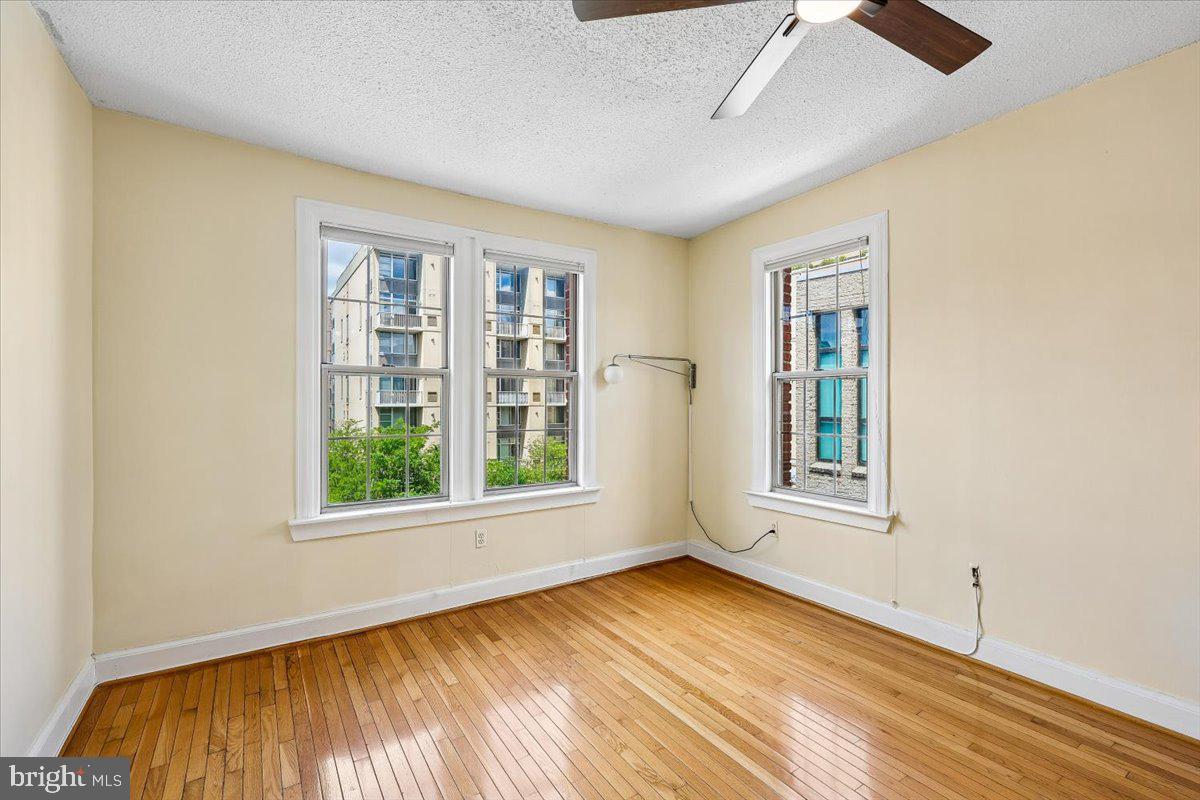 1401 Columbia Road Northwest, Unit 410 Washington, DC 20009 - Photo 14 of 27