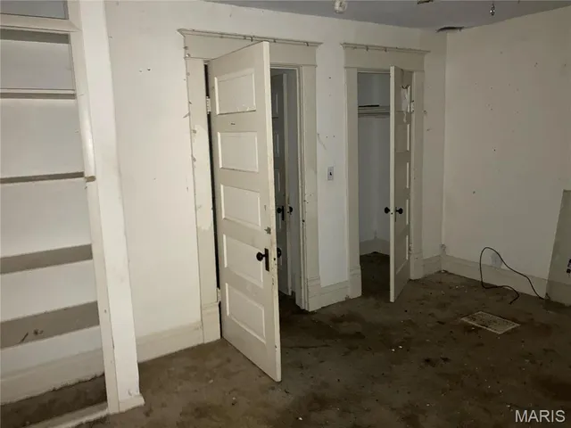 $38,000 | 723 St John Street, Greenville, IL 62246