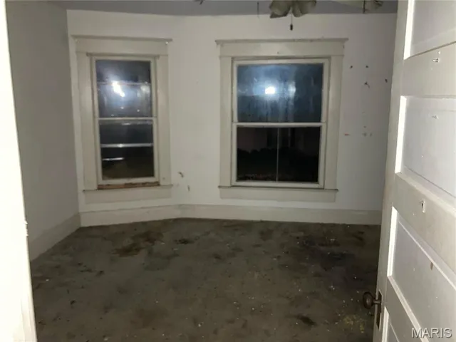 $38,000 | 723 St John Street, Greenville, IL 62246