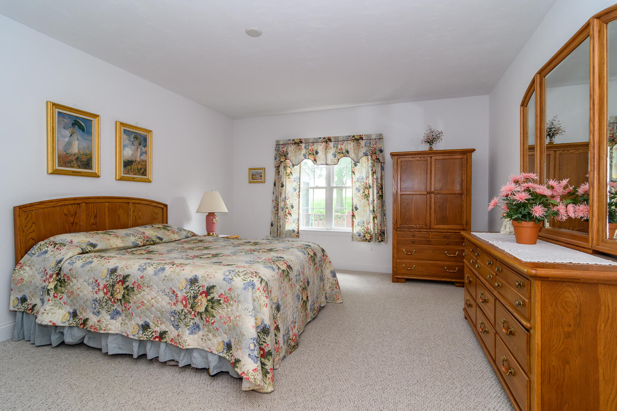 6 Hollyhock Knoll Court Buzzards Bay, MA 02532 - Photo 16 of 27 Primary Bed_WEB