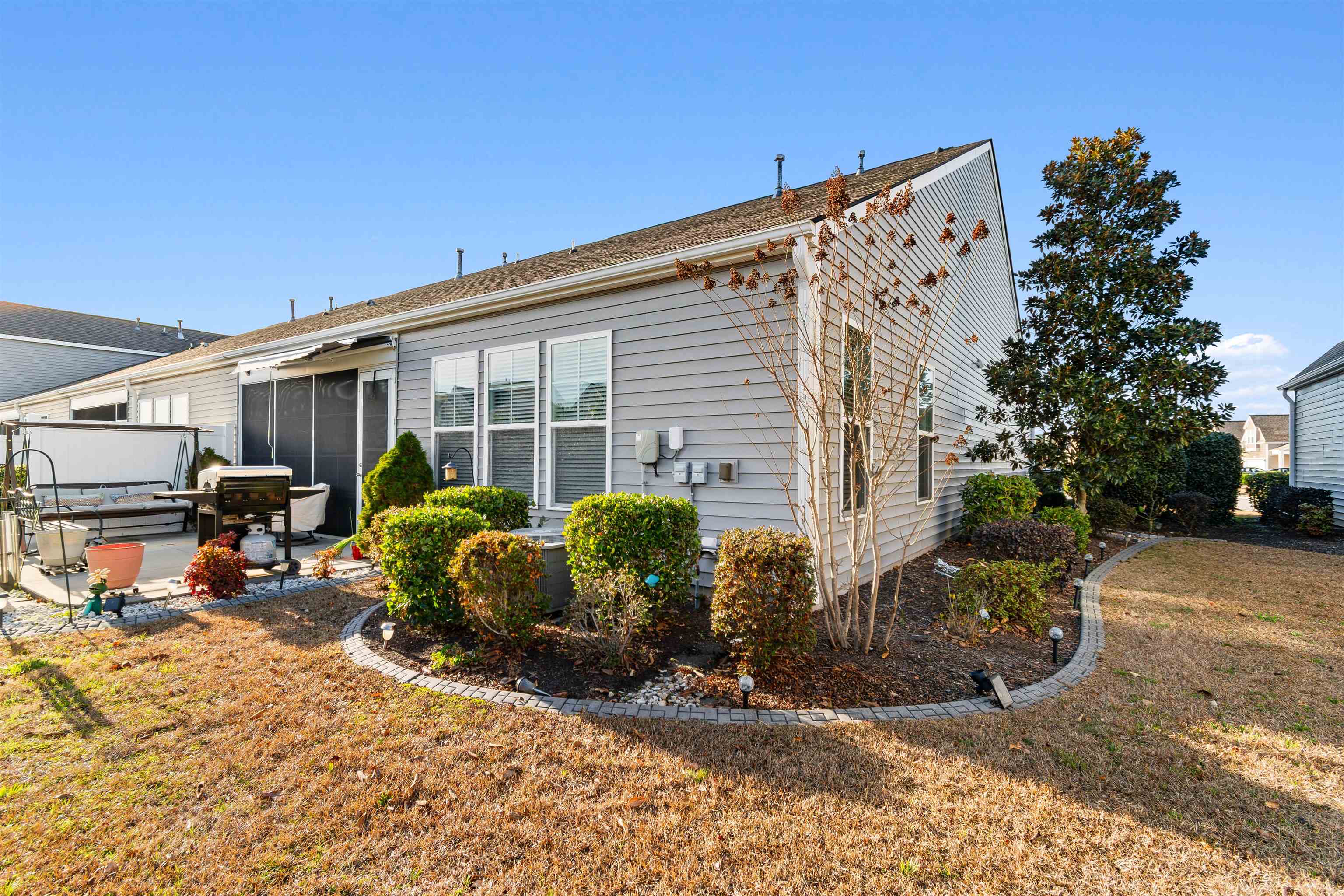 5459 Elba Way, Unit 1501 Myrtle Beach, SC 29579 - Photo 25 of 31 Bathroom featuring vanity, curtained shower, and light tile patterned flooring