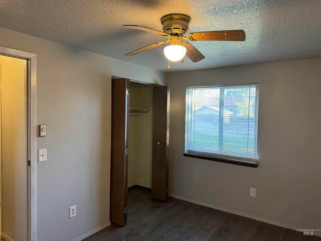 $299,000 | 929 Craven Avenue, Buhl, ID 83316