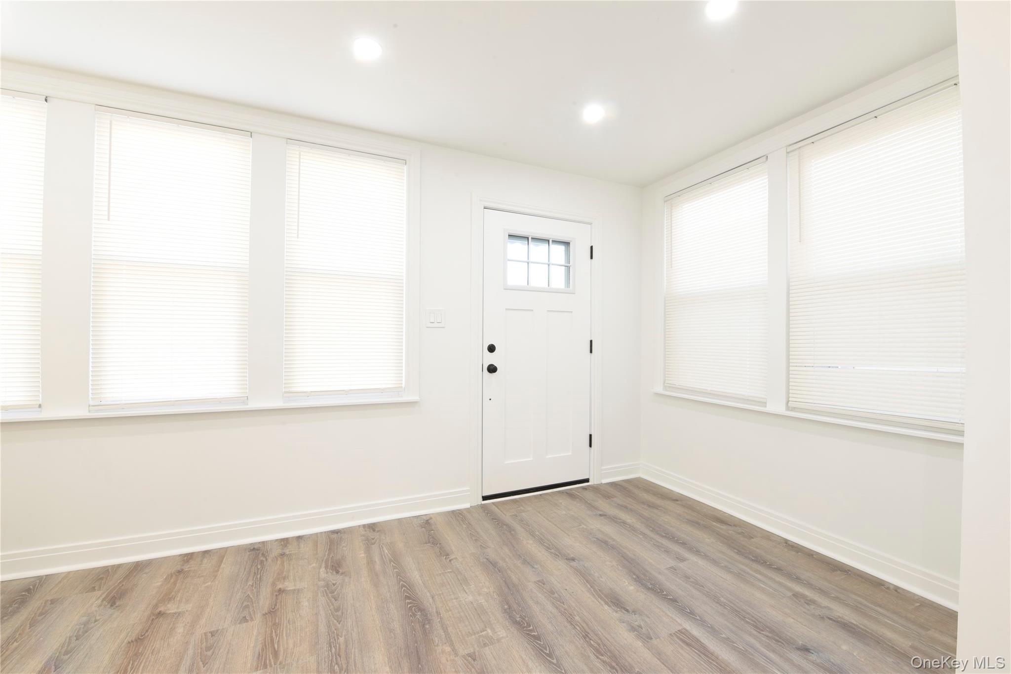 144-13 Lux Road Queens, NY 11435 - Photo 5 of 34