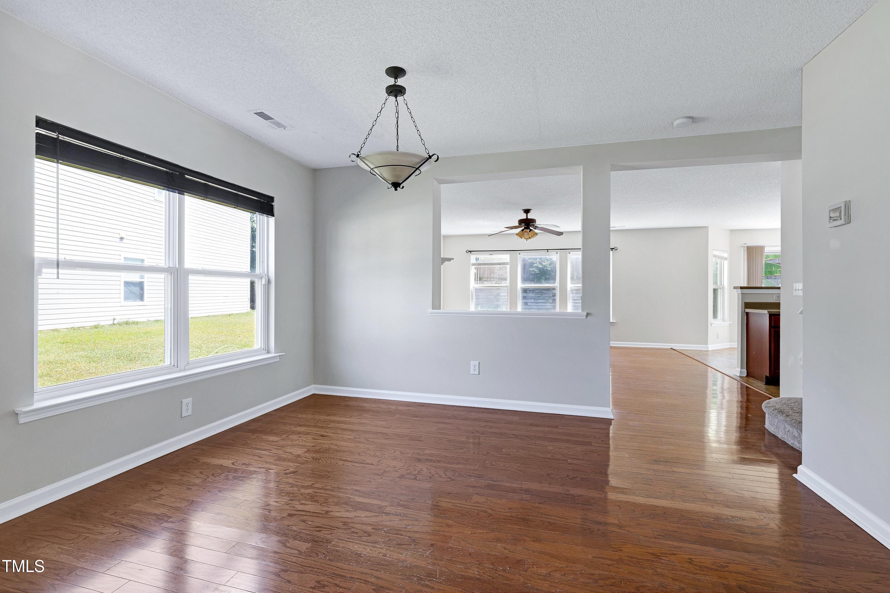 2817 Roundleaf Court Raleigh, NC 27604 - Photo 12 of 37 Scene-8